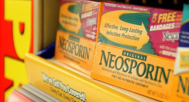 ¿Qué ingredientes están en neosporin?