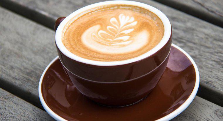 ¿Cuál es la diferencia entre el café y el café con leche?
