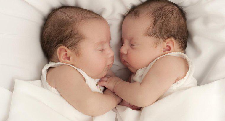 ¿Cuáles son los signos de tener gemelos?