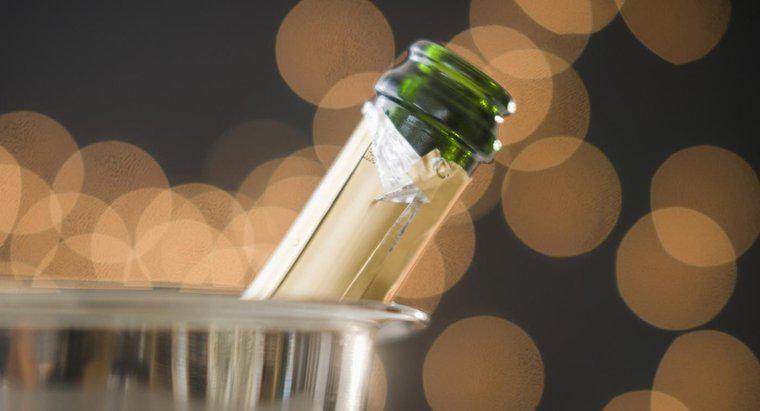 ¿Cuánto tiempo dura el champán después de abrir?