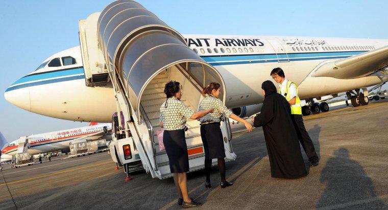 ¿Cómo verifica el estado de un vuelo de Kuwait Airways?
