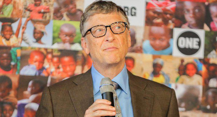 ¿Cuáles son algunos de los principales logros de Bill Gates?