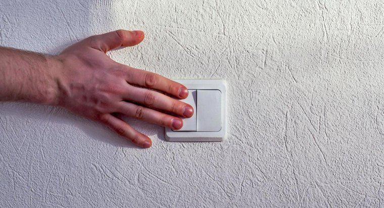 ¿Es seguro instalar un interruptor eléctrico usted mismo?