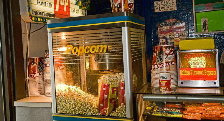 ¿Cuántas calorías hay en un pequeño cine de maíz?