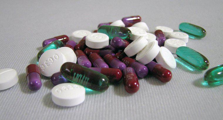 ¿Se pueden mezclar Tylenol y Advil?