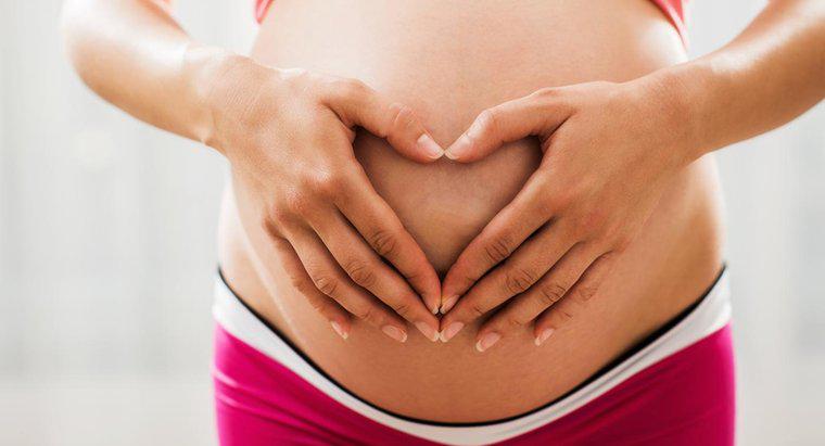 ¿Qué causa el sangrado leve durante el embarazo?