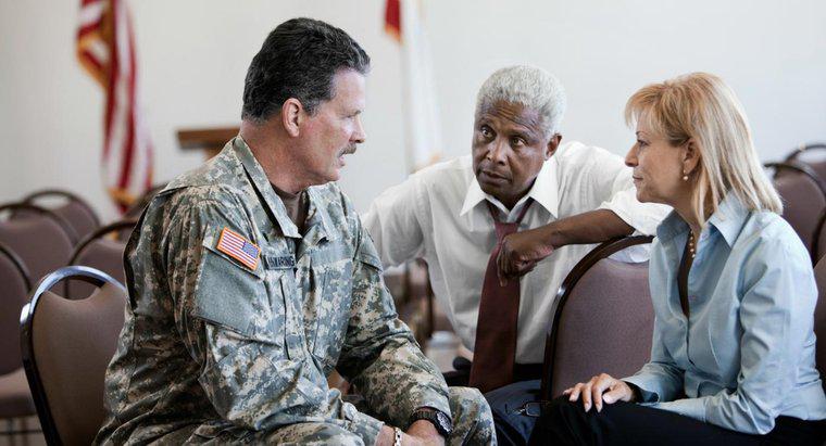 ¿Cómo se escriben discursos de jubilación militar?