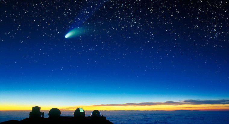 ¿Qué tan rápido viaja un cometa?