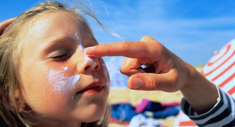 ¿Cuáles son algunos buenos protectores solares para tu cara?