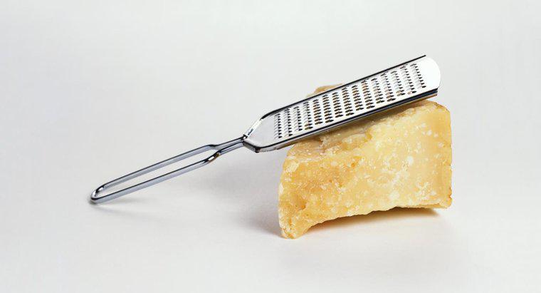 ¿Cuánto tiempo permanece fresco el queso parmesano?