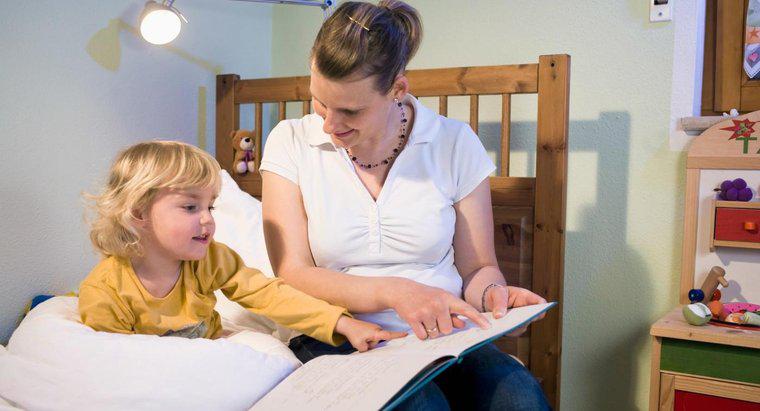 ¿Cuáles son las tarifas de cuidado de niños durante la noche?