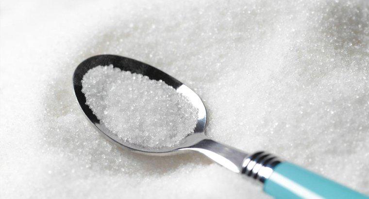 ¿Cuánto pesa una cucharadita de azúcar en gramos?