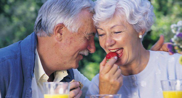 ¿Cuáles son algunos estimulantes naturales del apetito para los ancianos?