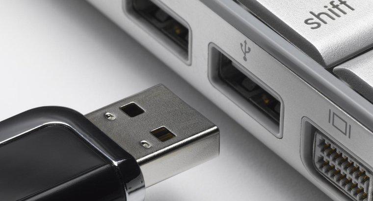 ¿Se pueden utilizar altavoces USB con una computadora portátil?