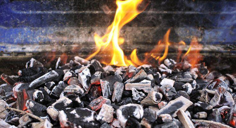 ¿Qué tan caliente se quema el carbón?