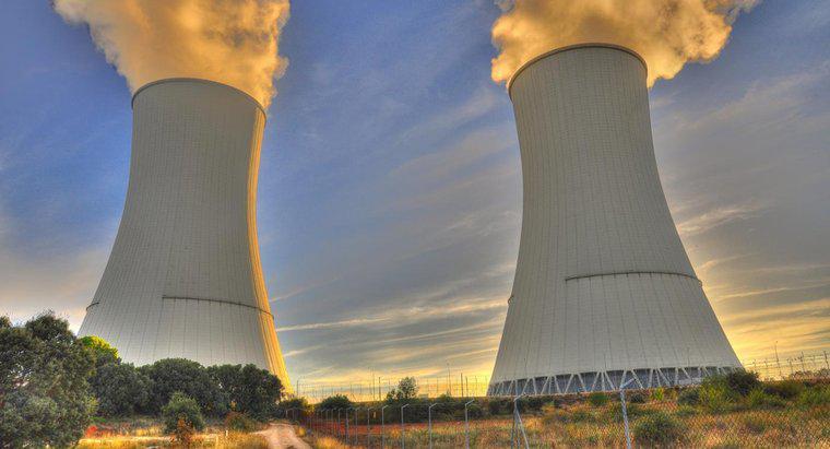 ¿Cuáles son algunas cosas buenas acerca de la energía nuclear?