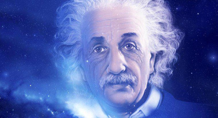 ¿Einstein creyó en Dios?