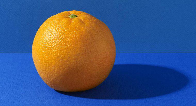 ¿Cuánto pesa una naranja?