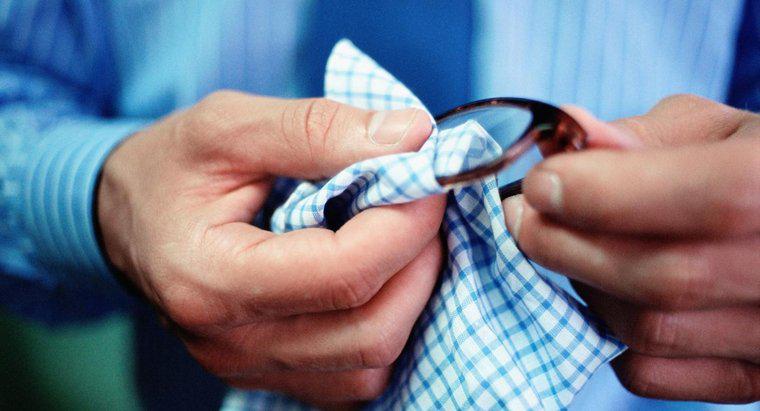 ¿Se puede arreglar un rasguño en gafas?