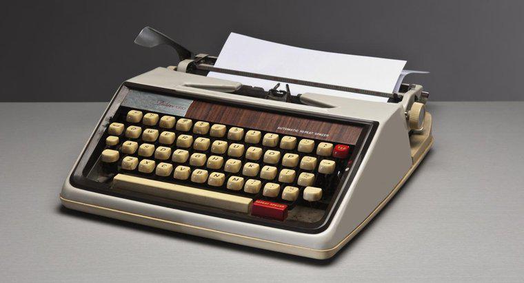 ¿Quién inventó la máquina de escribir?