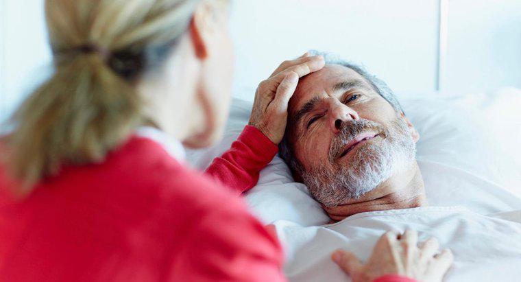 ¿Cuáles son los síntomas de advertencia de un accidente cerebrovascular?