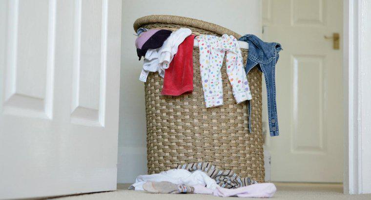¿Cómo eliminar los olores de la lavandería?