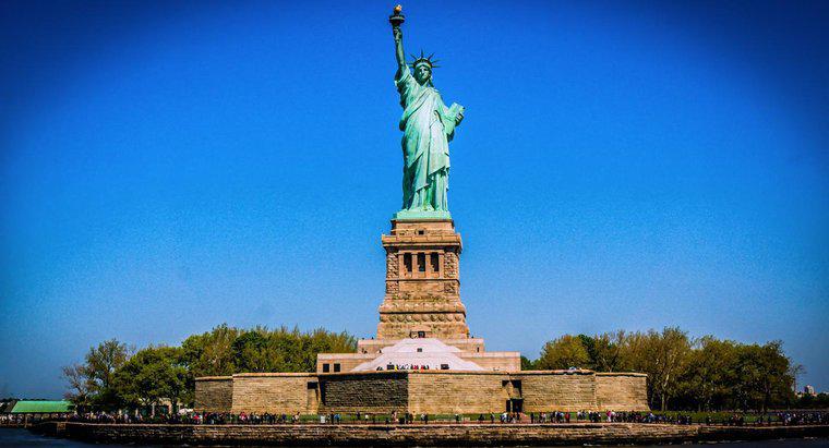 ¿Por qué es tan importante la estatua de la libertad?