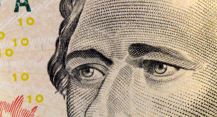 ¿Por qué Alexander Hamilton está en el billete de $ 10?