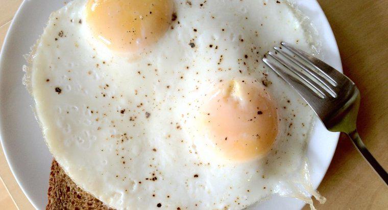 ¿En qué grupo de alimentos caen los huevos?