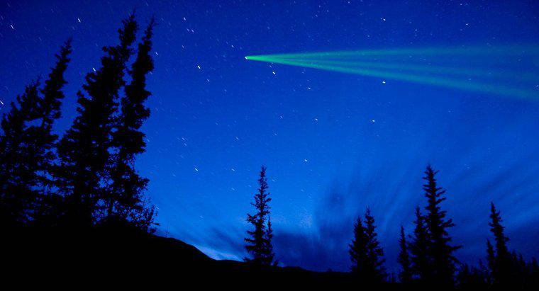 ¿Cuál es la diferencia entre un cometa y un meteorito?