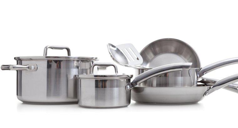 ¿Cómo limpiar utensilios de cocina de acero inoxidable?