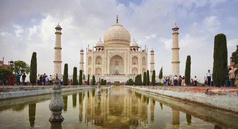 ¿En qué país se encuentra el Taj Mahal?