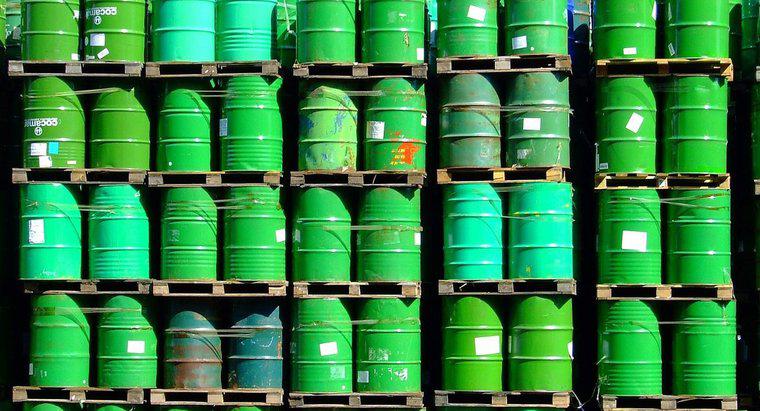 ¿Cuántos barriles de petróleo hay en una tonelada métrica?