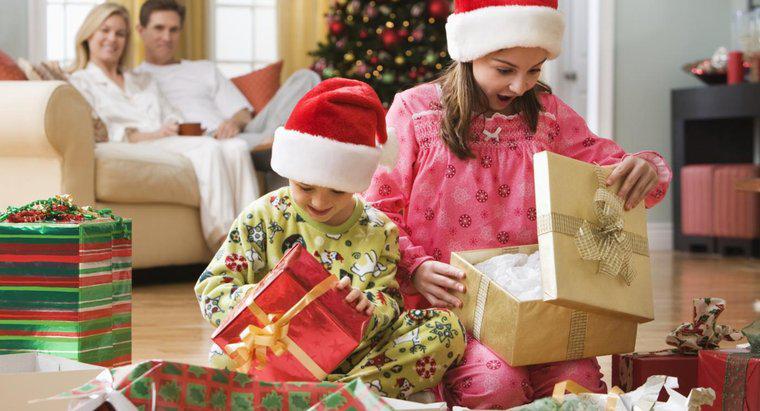 ¿Dónde es posible obtener regalos de Navidad gratis para niños?
