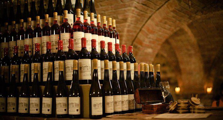 ¿Cuál es la mejor manera de almacenar vino?