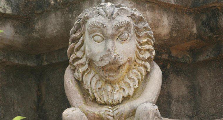 ¿Cuáles son algunos nombres de león mítico?