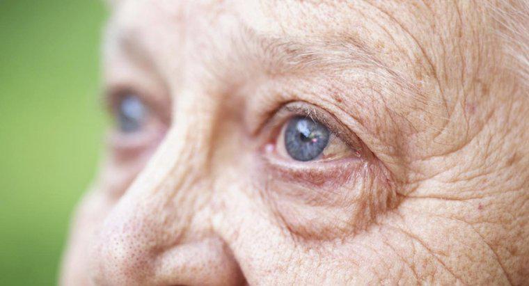 ¿Por qué la vista se deteriora con la edad?