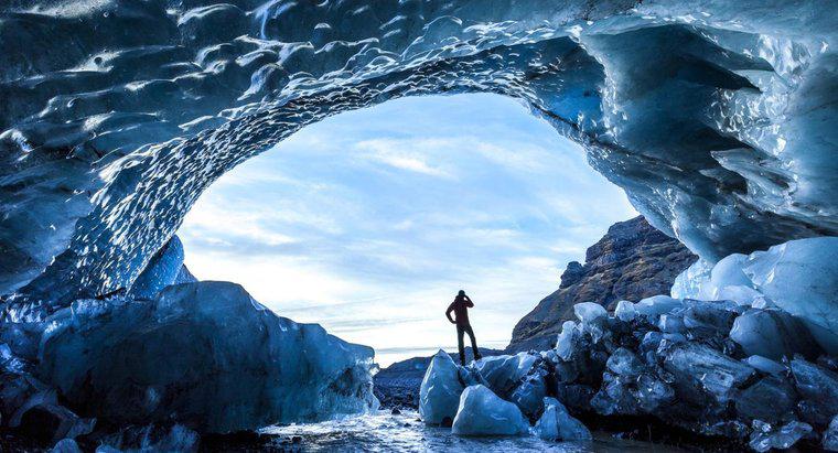 ¿Islandia está cubierta de hielo?