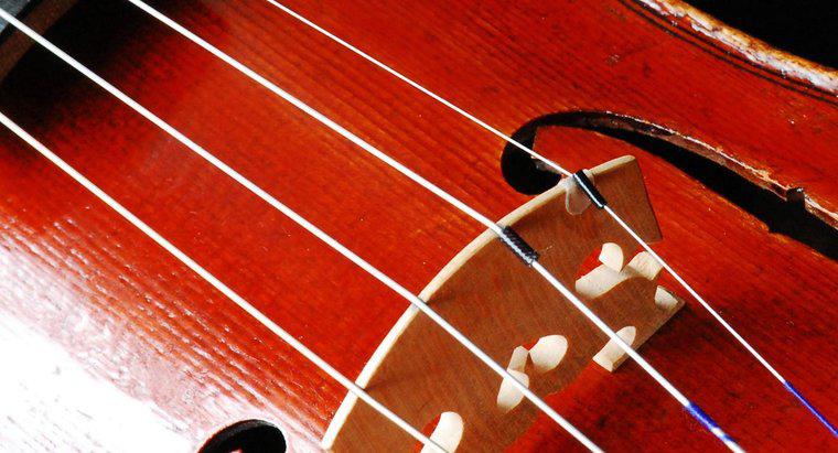 ¿De qué material está hecho el violín?