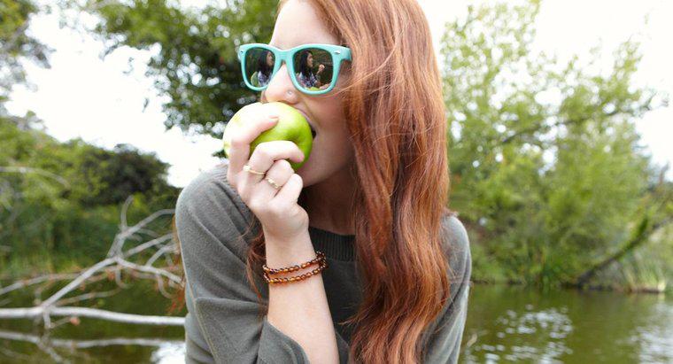 ¿Cuántas calorías toma digerir una manzana?