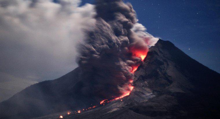¿Cómo afectan los volcanes a las personas?